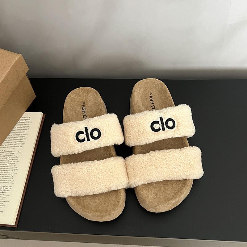 

Retro French embroidered one-word cotton slippers for women s outerwear 2025 autumn and winter new thick-bottomed plush warm fluffy slippers 35 бежевый