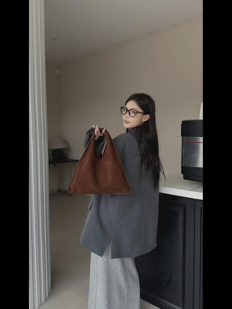 New TR Autumn/Winter Deerskin Cowhide Shoulder Bag, Fashionable Portable Bucket Tote