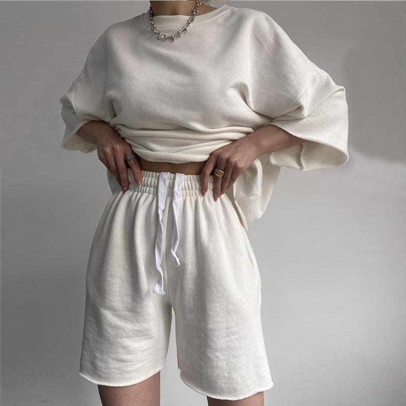 European and American New Casual Women's Suit Solid Color Half-sleeved Round Neck Loose Short-sleeved Tether Shorts Two-piece Set