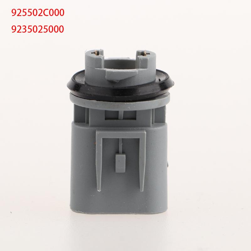 1Pcs 925502C000 9235025000 For Hyundai Kia Side Turn Signals Additional Brake Lights Socket T10 Bulb Base Accessories