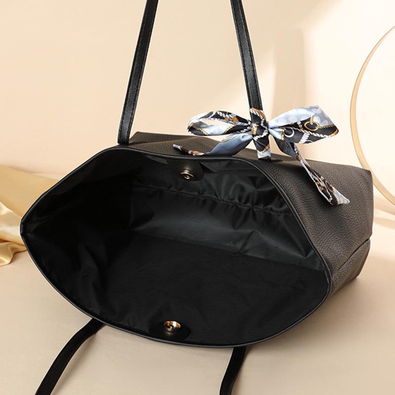 Fashionable Large Capacity Tote Bag with Lychee Pattern and Scarf Decoration - Solid Color Women's Shoulder Bag, 2024 Edition