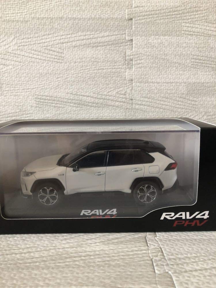 

Toyota Новый RAV4 PHV Не для продажи Образец цвета Миниатюрная модель Attitude Black Mica x Белый перламутр Кристальный блеск 1/30 белый