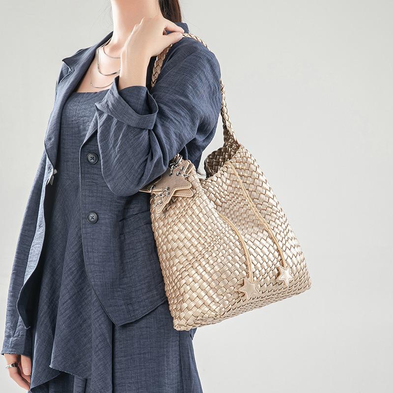 Pure Hand-woven Bag Medium Large Capacity Mother and Child Tote Bag Commuter Simple Underarm Shoulder Bag
