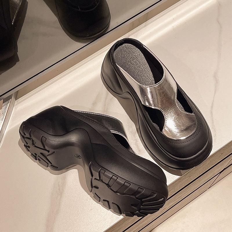 

Баотоу полутапочки женские летние 2025 новые интернет-знаменитость полые дышащие сандалии толстая подошва увеличение высоты маленькая женская обувь 39 серебряный