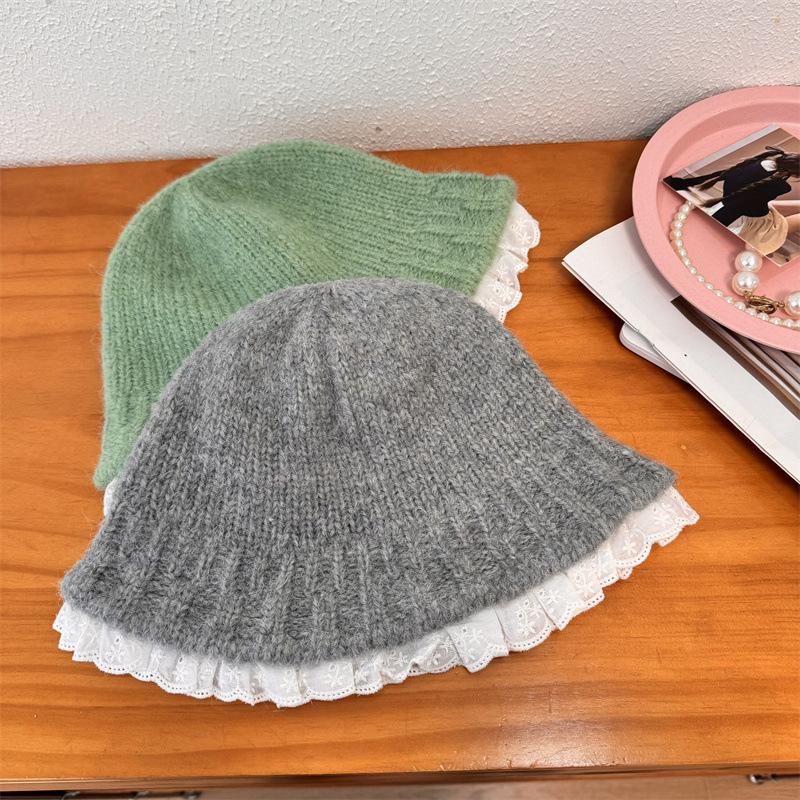 Early autumn lace knitted pot hat female winter face small cute big head circumference warm bucket hat wool hat