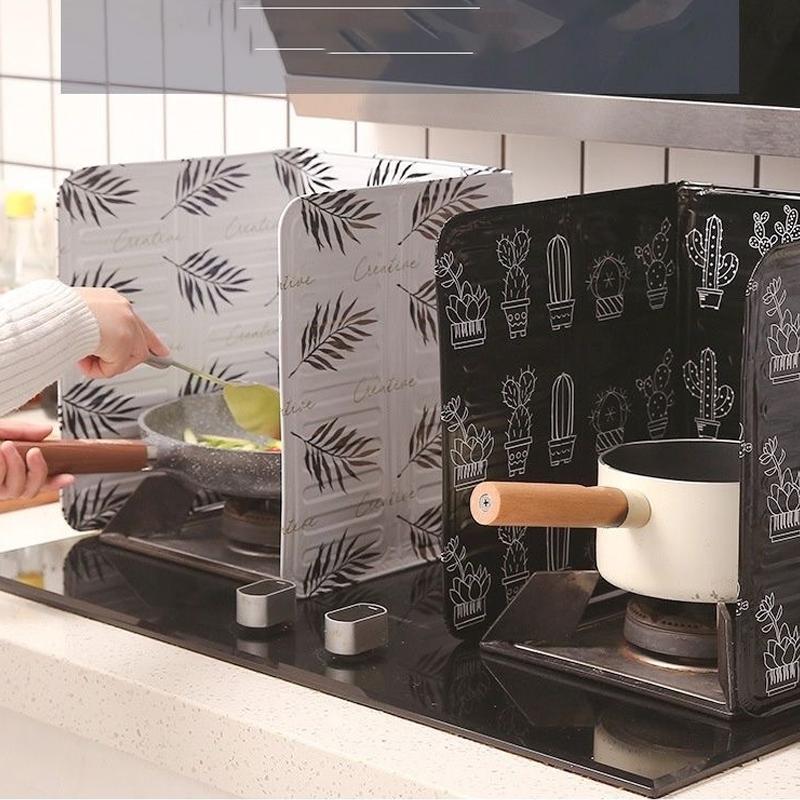Home Kitchen Stove Foil Plate Prevent Oil Splash Cooking Hot Baffle Kitchen Tool Aluminum Foil Kitchen Stir-fry Oil Splash Guard