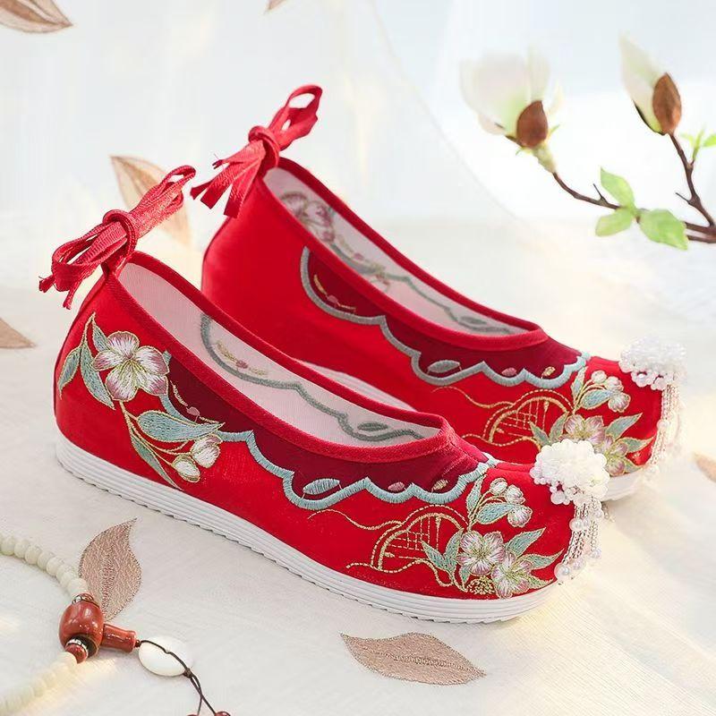Women's New Increased Internal Embroidered Shoes Shallow Ankle Strap String Beach Tassel Cocked Shoes Hanfu Shoes Wedding Shoes