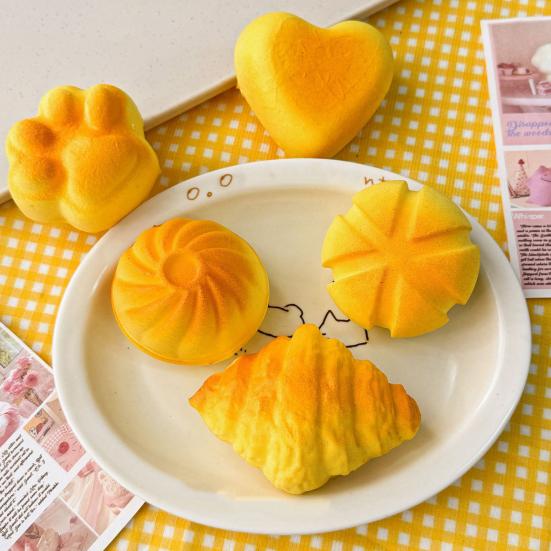 Stress Relief Bread Squeeze Toy Slow Rising Simulated Bread Sensory Pinch Fidget Toy Home Office Worker Relaxation Desk Toy