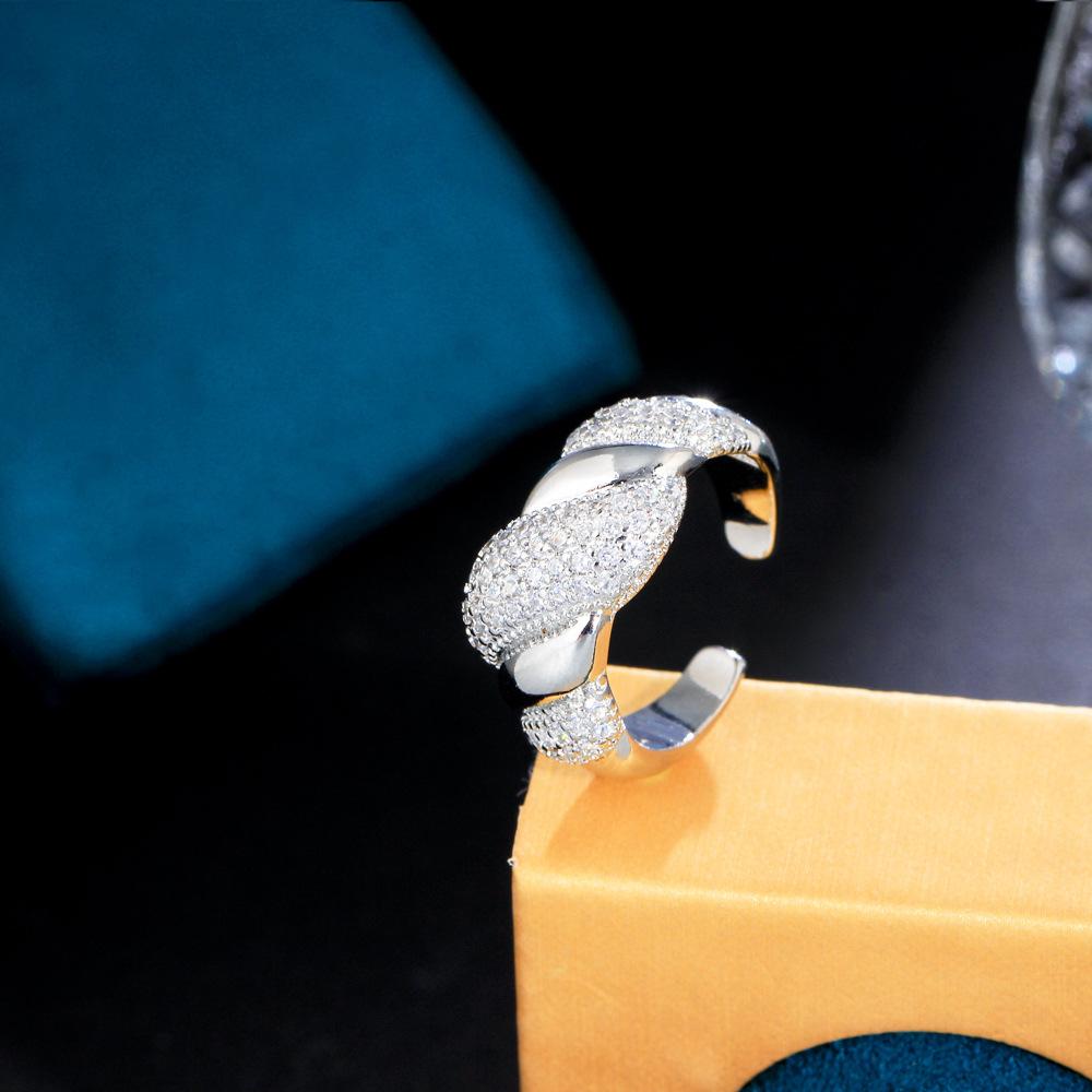 

Французская Легкая Роскошь Витой Циркон Живое Кольцо Дизайн Темперамент Женское Кольцо Кольцо Ювелирное Изделие для Руки белого золота