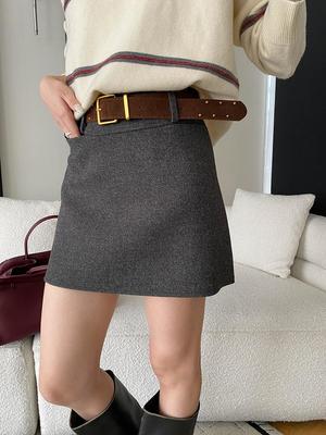 Gonne e pantaloni da donna – Gonne