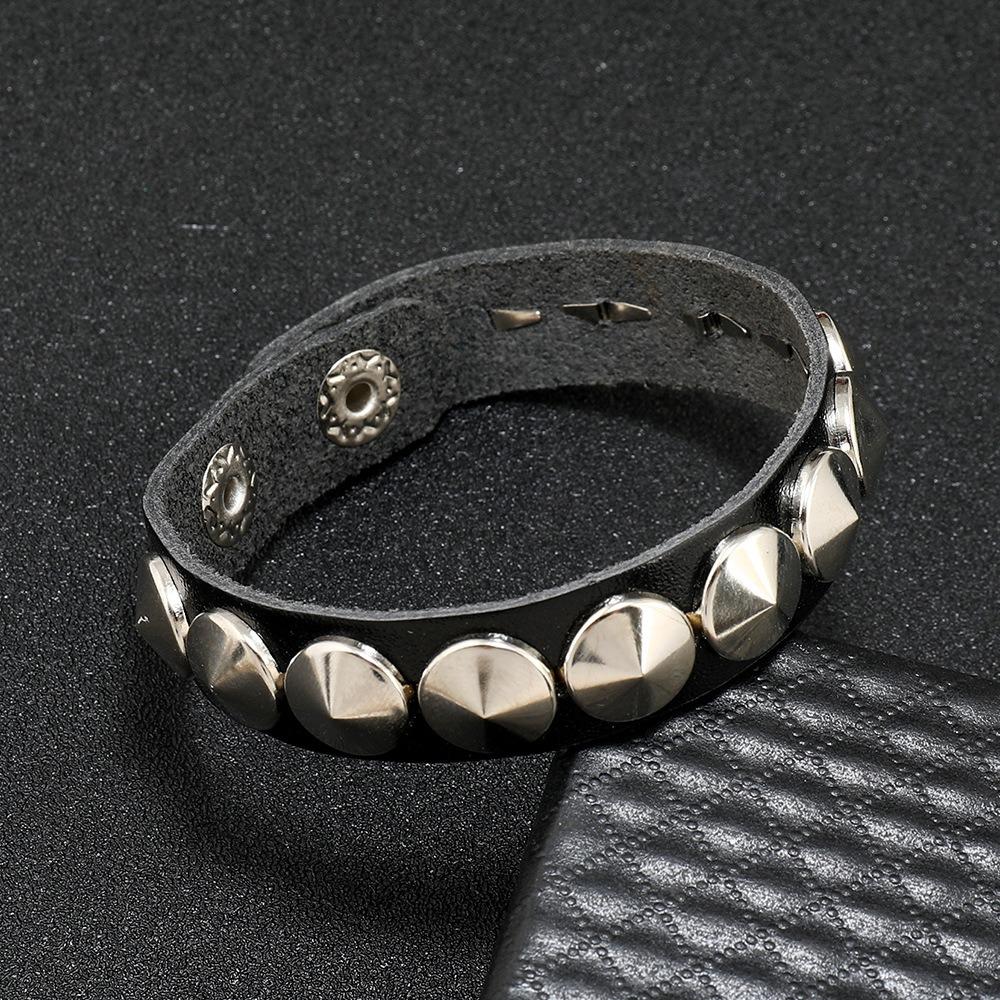 Hip Hop Round-point rivet Street Punk Leather Bracelets Punk Adjustable Studded Bracelet Gothic Bangle Bracelet Unisex