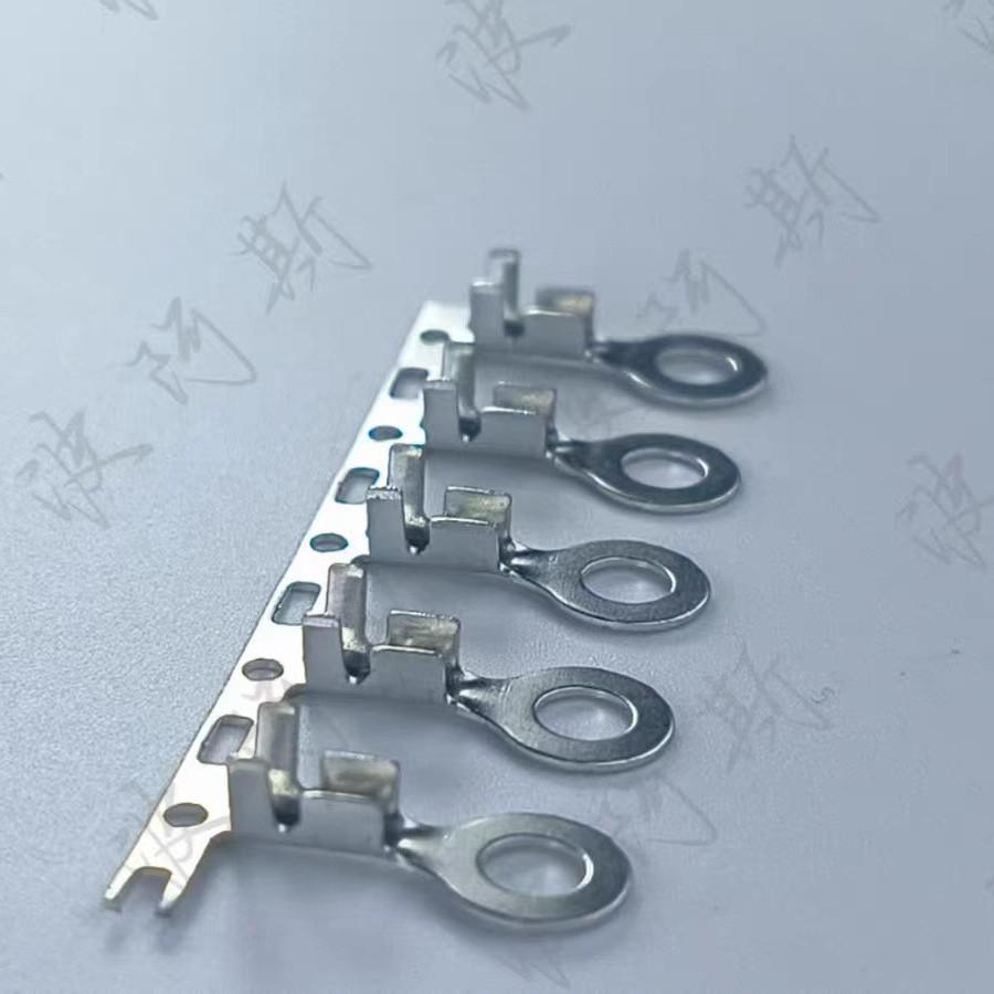 4.3 Terminal Lug: 8.0 OD, 0.5 Thickness, Horizontal Type B Circular Ground Ring Terminal, 4000/Roll.