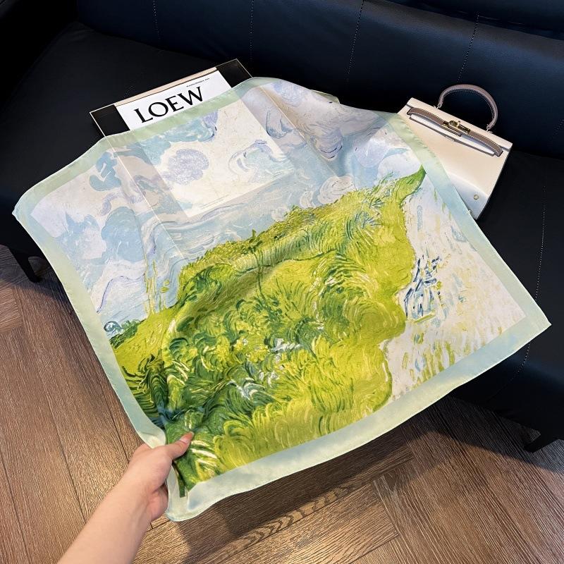 New silk scarf women's fashion versatile high-end small square scarf Korean version neck protection scarf spring and autumn retro scarf binding bag