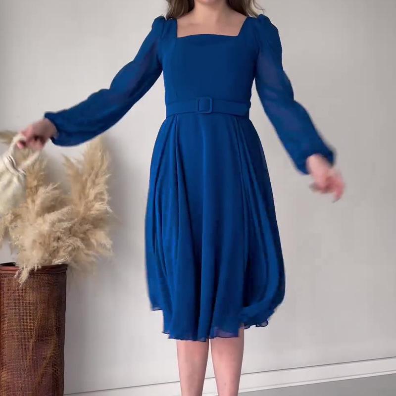 2024 Autumn European & American Retro Solid Color Square Neck Elegant Long Sleeve Dress