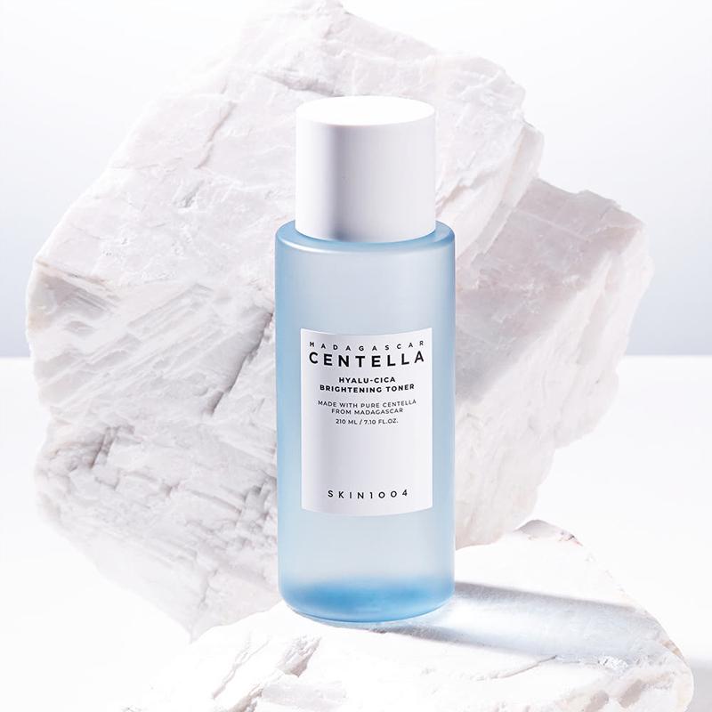 [SKIN1004] Madagascar Centella Hyalu-Cica Brightening Toner 1.5ml*100EA