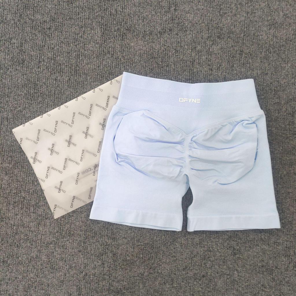 DFYNE Nahtlose Schnelltrocknende Hochelastische Po-Hebende Fitness-Yoga-Laufshorts mit Originaletikett und Tasche