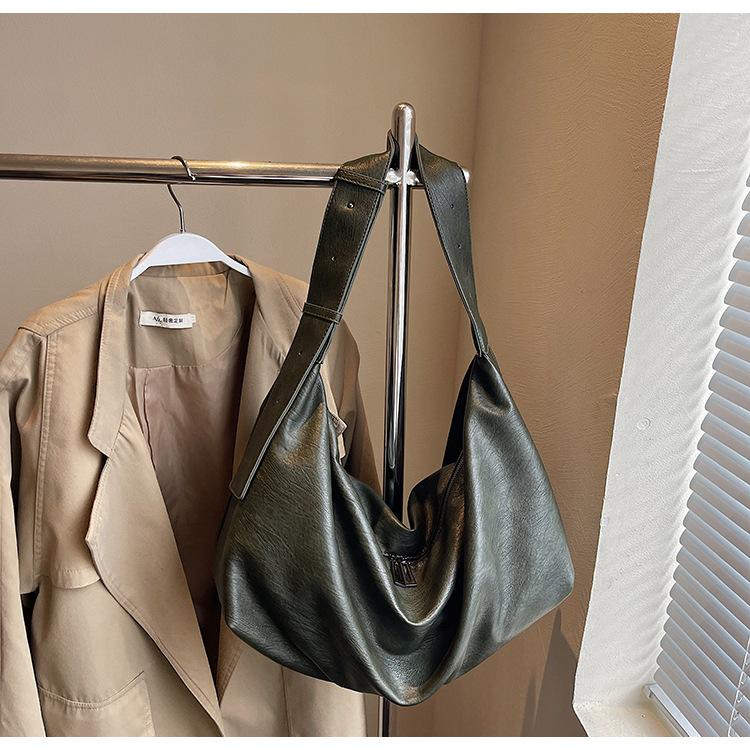 

Ретро сумка подмышку 2025 весна и лето новая простая модная большая вместительная сумка на плечо женская зелёный