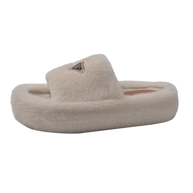 Fairy wind flat-bottomed fluffy slippers female outer wear 2025 autumn and winter new versatile non-slip home one-word cotton slippers