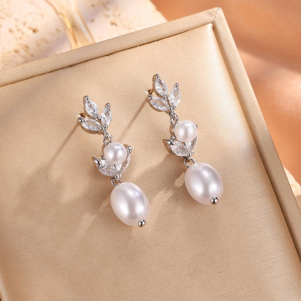 ZAKOL Three Leaves Zircon Teardrop Shape Zircons Drop Dangle Earrings for Women Gorgeous Romantic Bridal Earrings Wedding Zircon