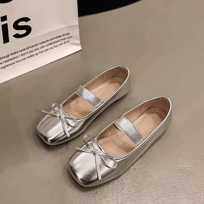 

Новые серебристые туфли-лодочки с низким каблуком для женщин, осенние, на мягкой подошве, удобные, балетки в стиле ретро Мэри Джейн для женщин 40 серебряный