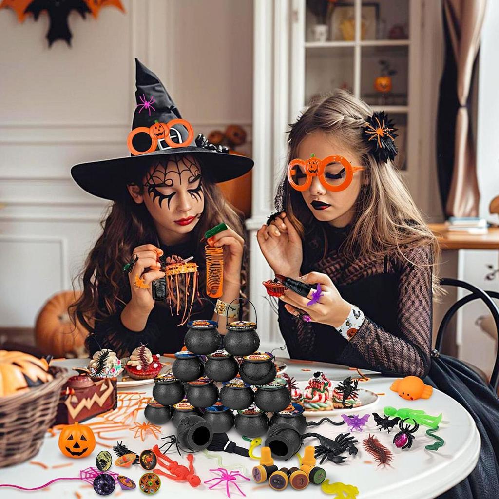 Halloween Favors Halloween Trick Or Treat Toys Bulk Collectible Reusable Interactive Game for Travel Entertainment School