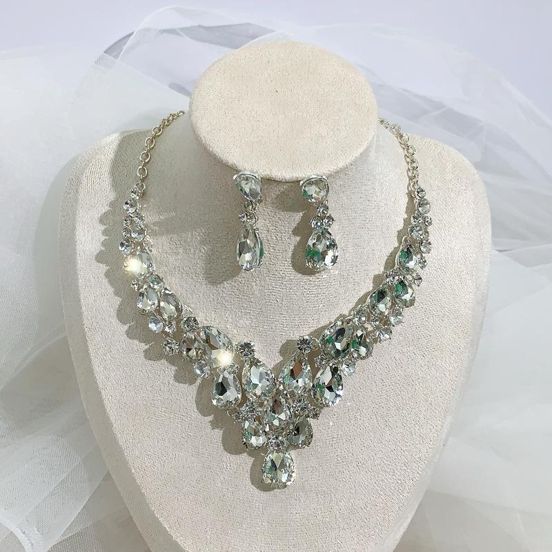 Аксессуары Преувеличенный Винтажный Набор Ожерелий Женский Роскошный Хрустальный Банкетный Платье Аксессуары Цепочка на Ключицы
