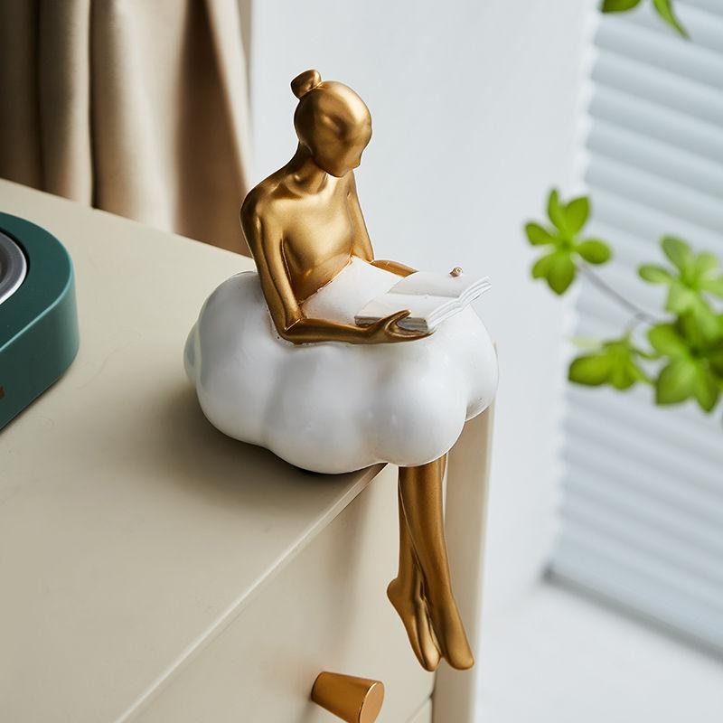Creative cloud edge girl table ornament office living room TV cabinet entrance decoration small objects home decoration
