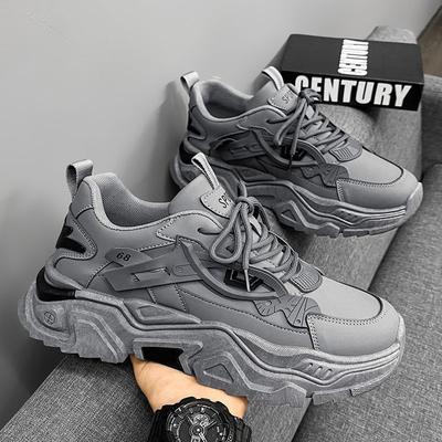 Chaussures d'automne pour hommes, nouvelles petites chaussures blanches respirantes, tendance pour hommes, chaussures de sport polyvalentes à rehaussement intérieur, chaussures de course décontractées pour papa