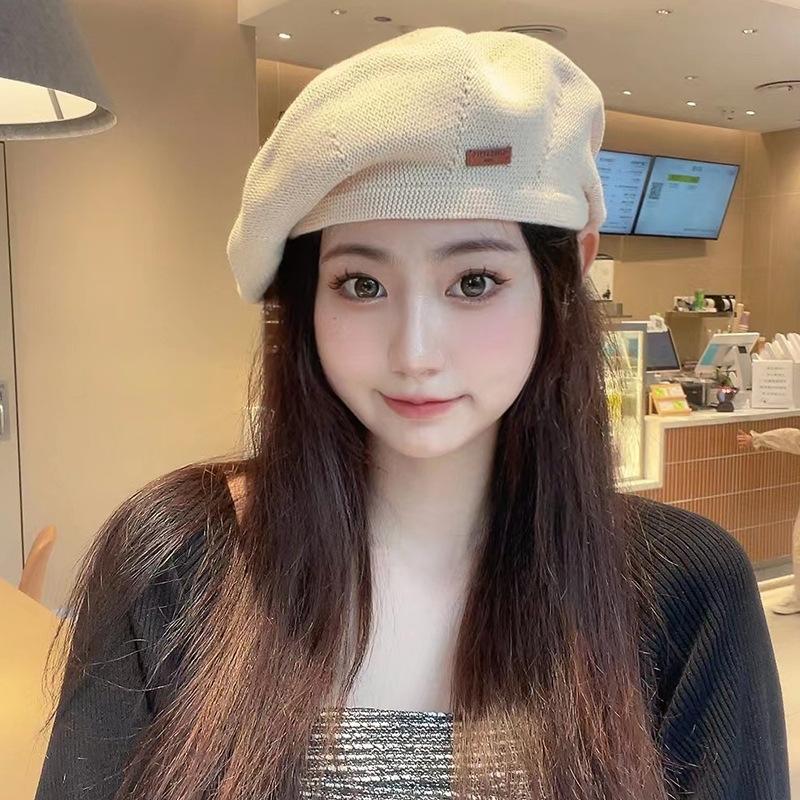 New Autumn and Winter Hat for Women Korean Style Versatile Beet Hat Showing Face Little Painter Hat for Women Breathable Black Beret Hat