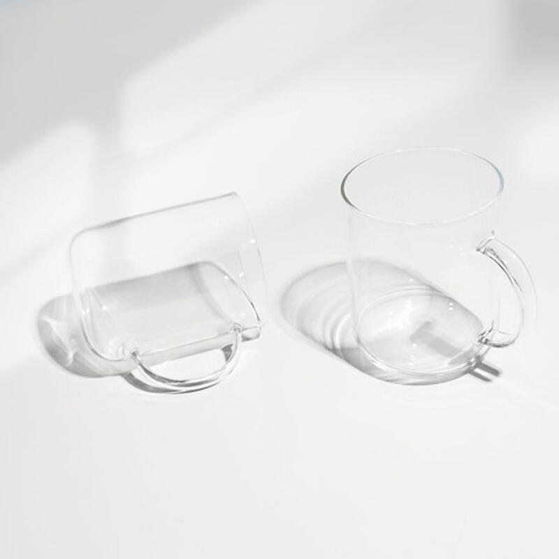 1 Minimal Simple Basic Glass Cup