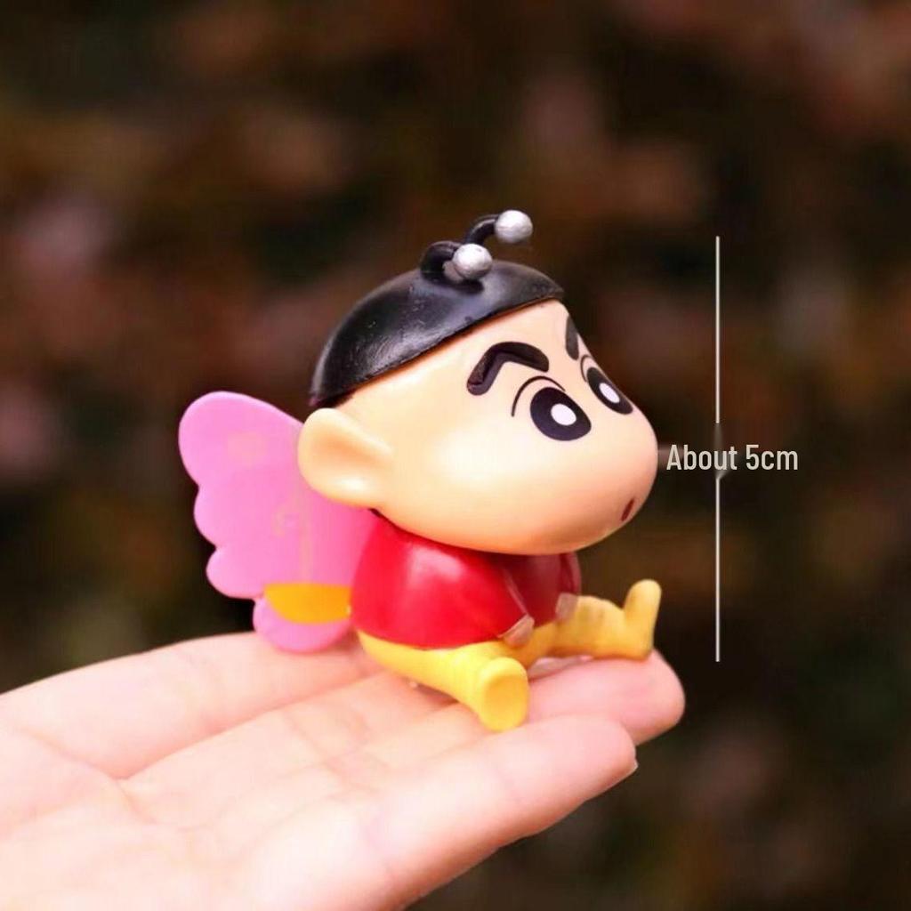 Cow-Themed Crayon Shin-chan Blind Box and Car Set