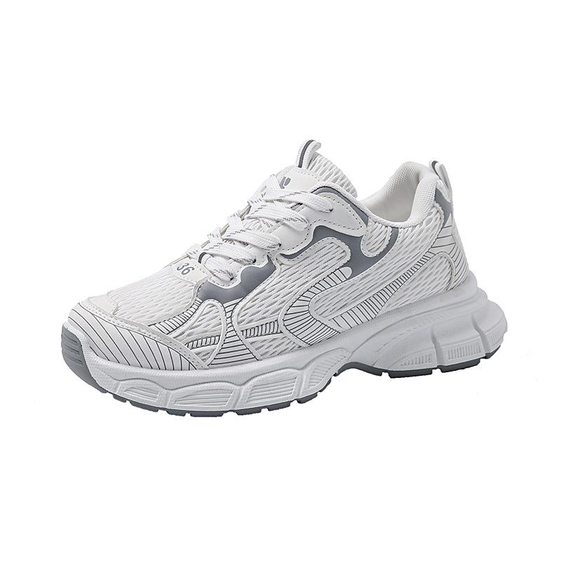 Women's Dad Shoes 2025: Autumn Mesh Breathable Casual Lightweight Running Sneakers with Thick Soles for a Smaller Foot Look