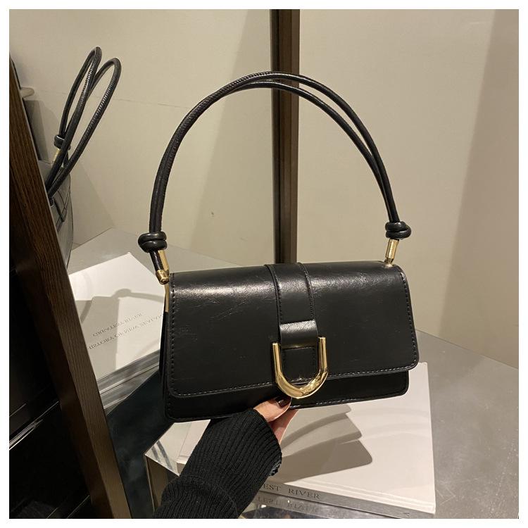 Women's small bags Fashion handbags Winter texture Foreign style messenger bags Commuter small square bags