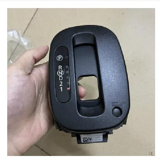 Applicable to  NISSAN  TIIDA LIVINA GENISS Shift Lever Panel  Gear Trim Panel  Shift Cover Plate чёрный
