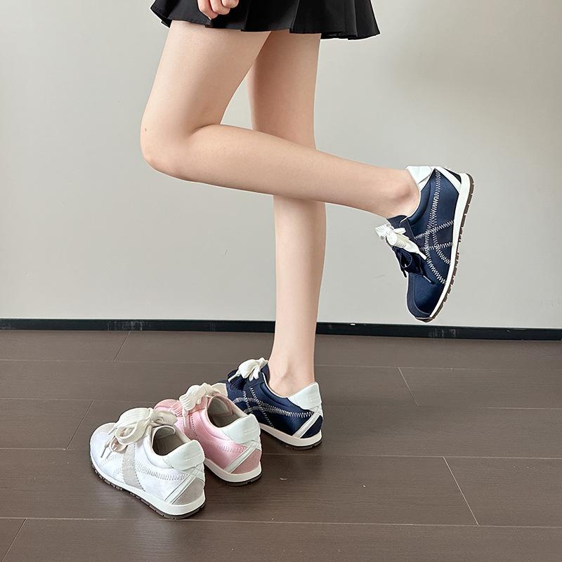 Large size women's shoes 41-43 Ballet Fengde training shoes Women's inner height increase 2025 New breathable casual versatile little white shoes