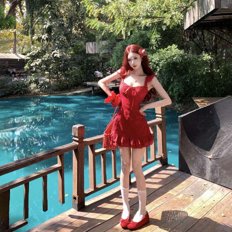 French temperament waist short skirt seaside vacation style red suspender dress women's small beach dress
