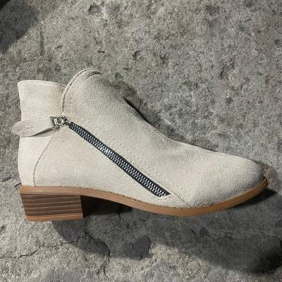 Botas de Cano Curto para Mulheres Bico Redondo Zíper Lateral Salto Grosso Botas Femininas Tamanho Grande Botas da Moda Sapatos Femininos
