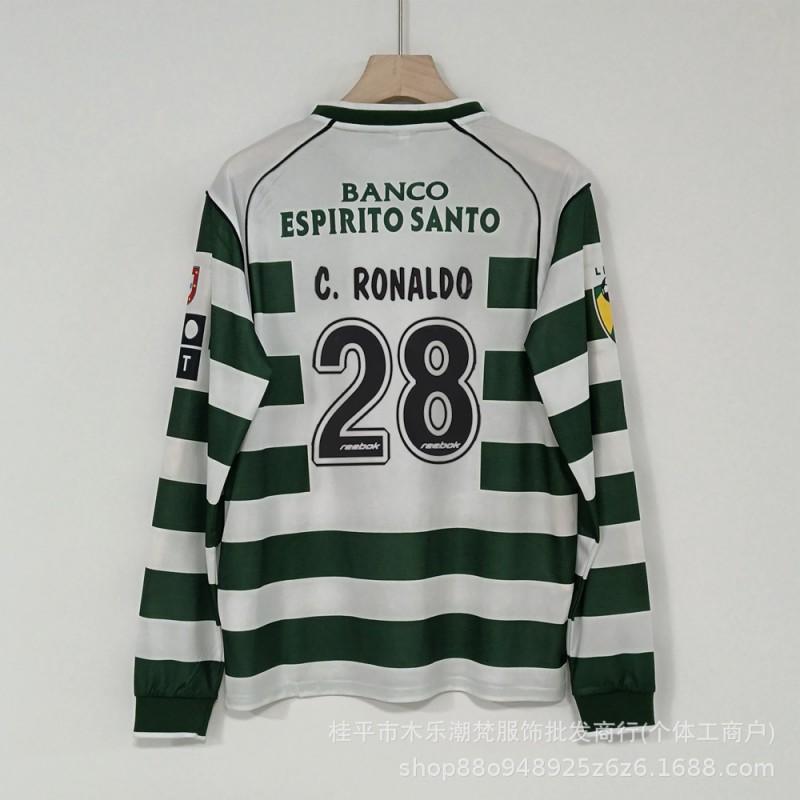 01-03 Retro Sporting CP mājas garām
