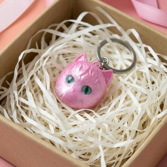 Playful Cat Bag Decoration 3D Printed Head Keychain, Cute Kawaii Kitten Charm with Pearlescent Finish & Bright Green Eyes, Lightweight Animal Pendant