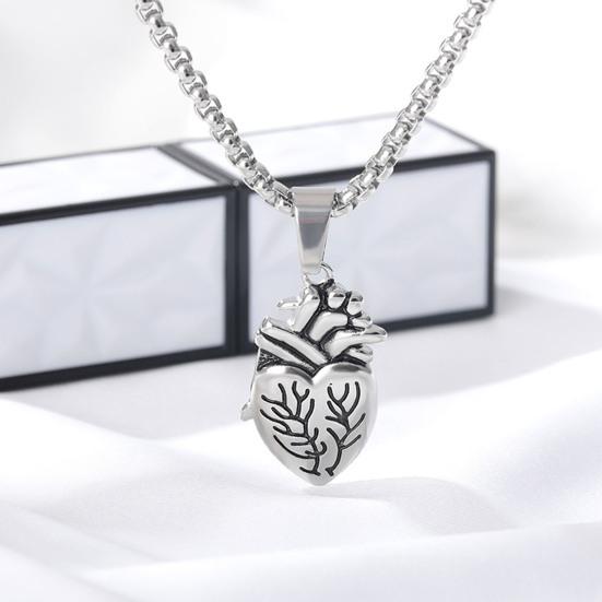 2Pcs Heart Charm Couple Necklace Love Keepsake Necklace Hypoallergenic Heart Necklace Gift for Anniversary Valentine's Day