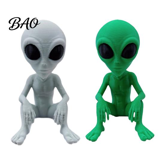 Mini Sitting Alien Figure 3D Printed Statue, Sci-Fi UFO Sculpture, Funny Figurine, Environmentally Friendly Figurine Creative Ornament for Home Office