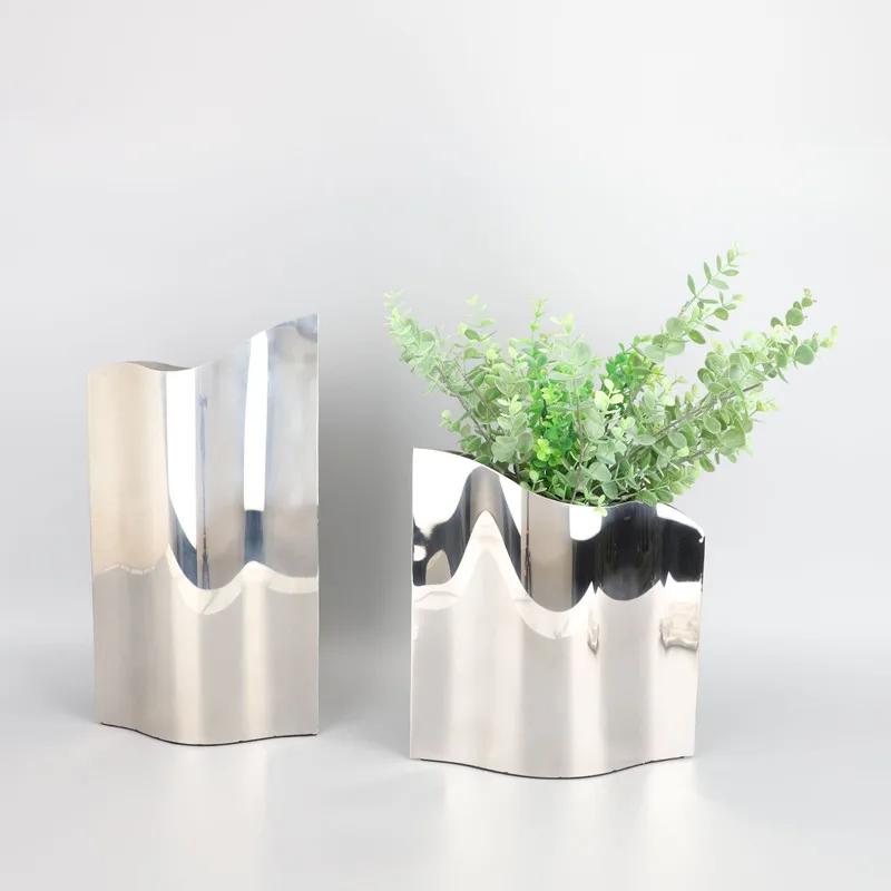 Luxury Stainless Steel Vase, Modern Leather Design Vase, Home Decoration Ornament, Living Room Dining Table Flower Arrangement