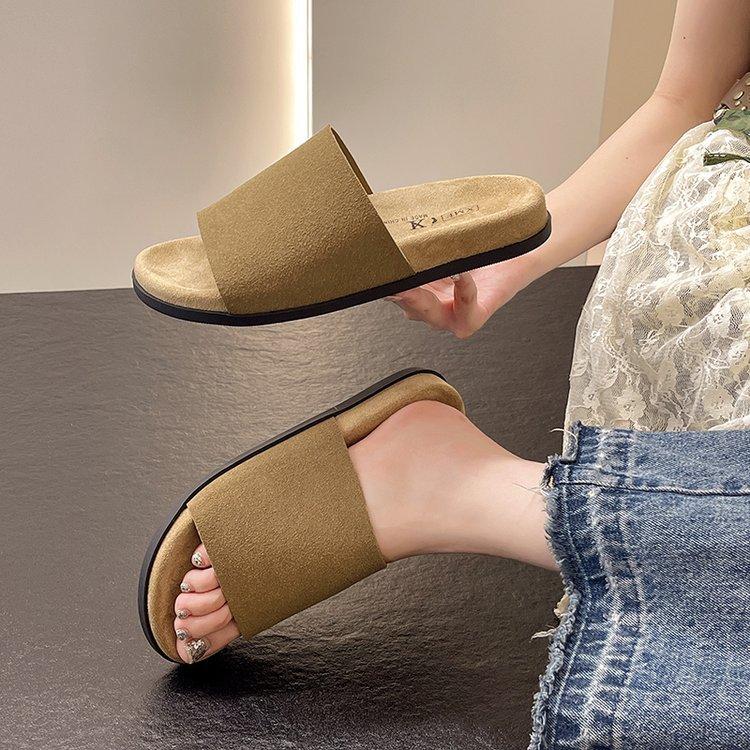 French Retro Flat-bottomed Casual One-word Slippers for Women's Summer Wear 2025 New Seaside Vacation Beach Cool Slippers