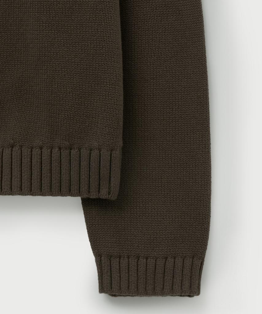 Seteo Rope Logo Embroidered V-Neck Knit Brown