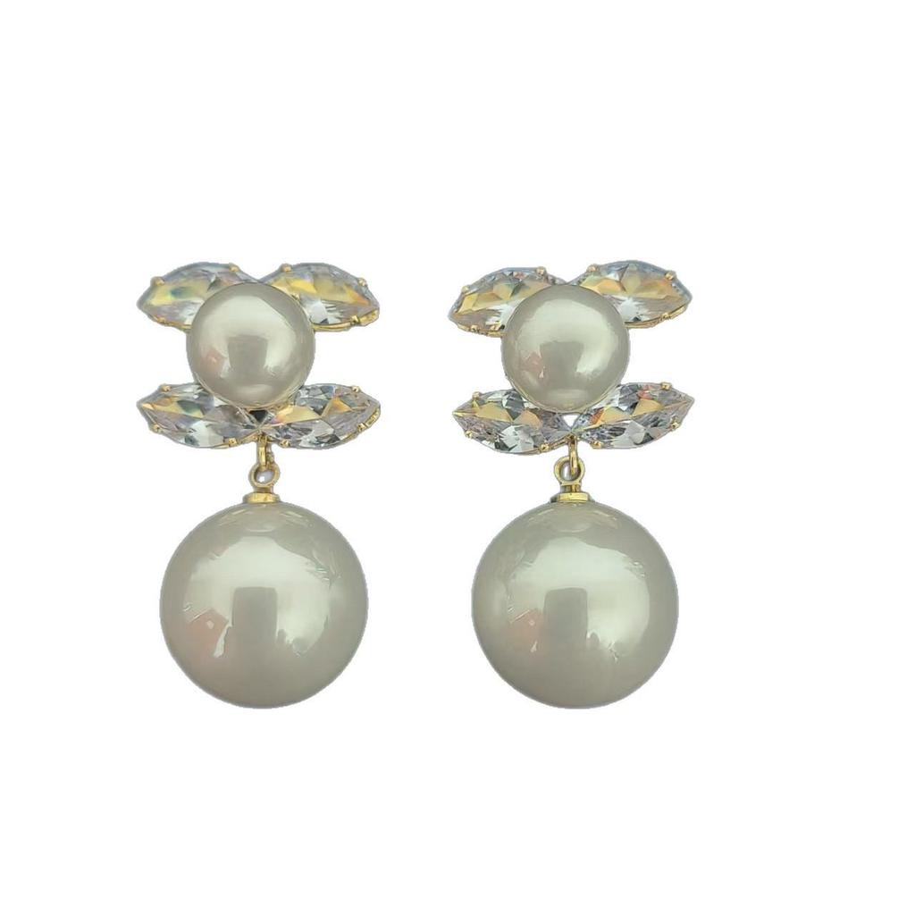 2025 Elegant Pearl Zircon French Dangle Earrings, High-End Niche Luxury for Women’s Fashion.