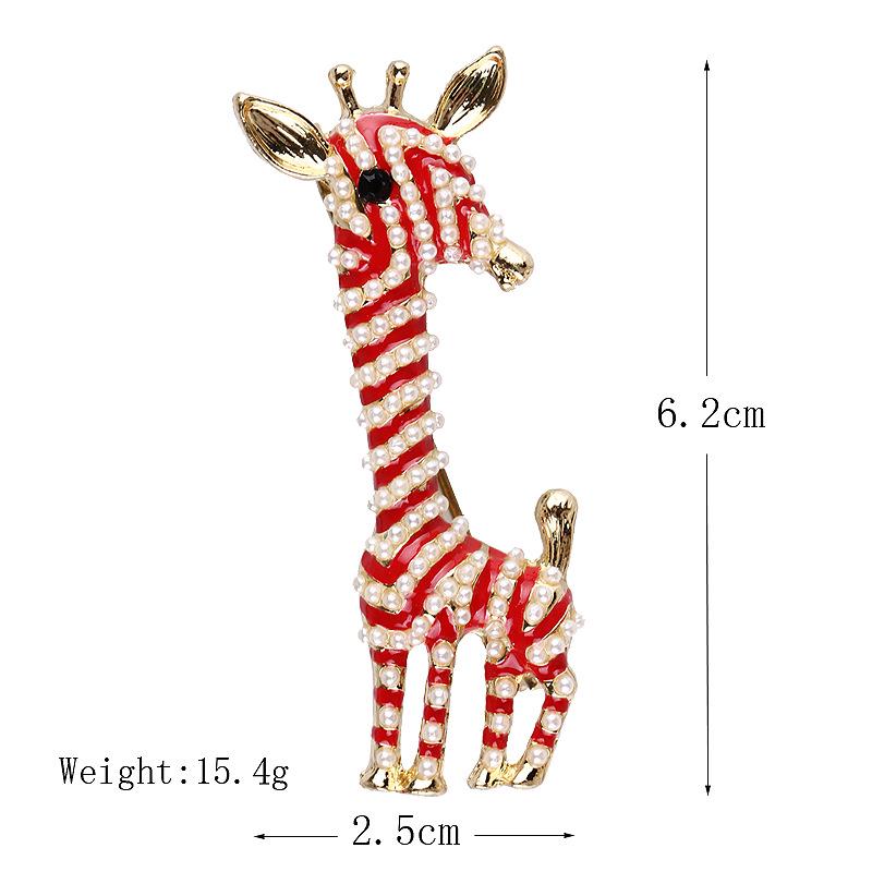Giraffe Pearl Brooch Enamel Drop Oil Animal Design Exquisite Hypoallergenic Luxury Long-lasting Color Women's Pin Accessory