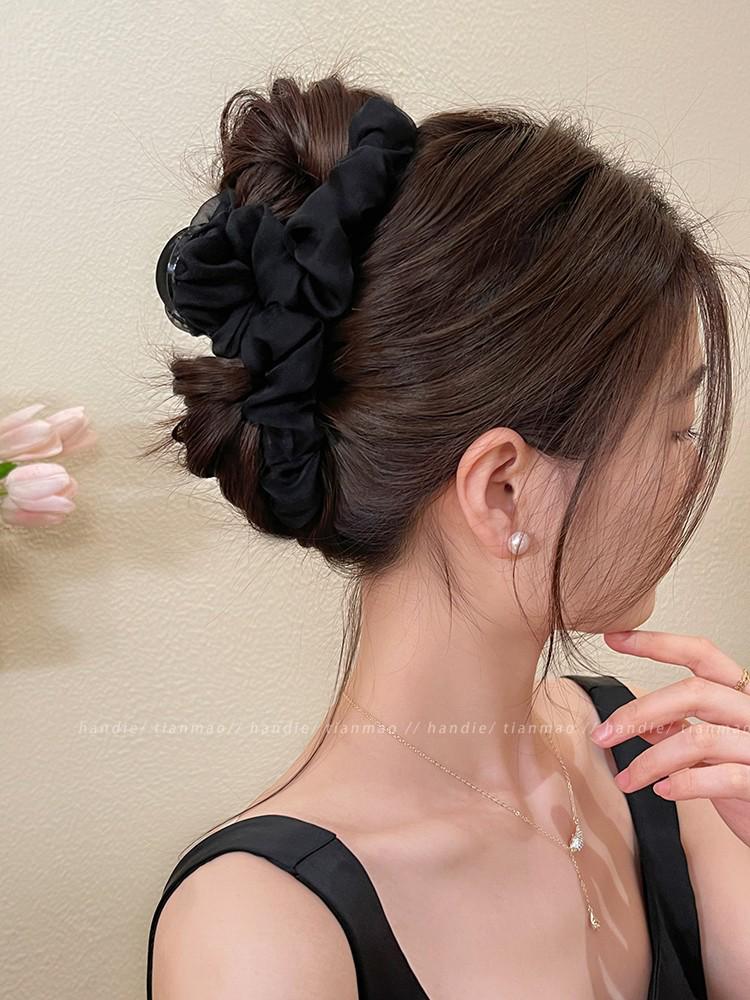 Korean High-End Acrylic Flower Hair Clip for Women - Large Shark Clip for Voluminous Styles