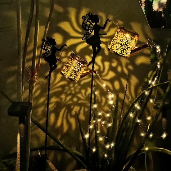 Solar Watering Can Light Metal Watering Can String Light Retro Hollowed-Out LED Solar Lantern for Outdoor Garden Patio Yard Pathway Decoration