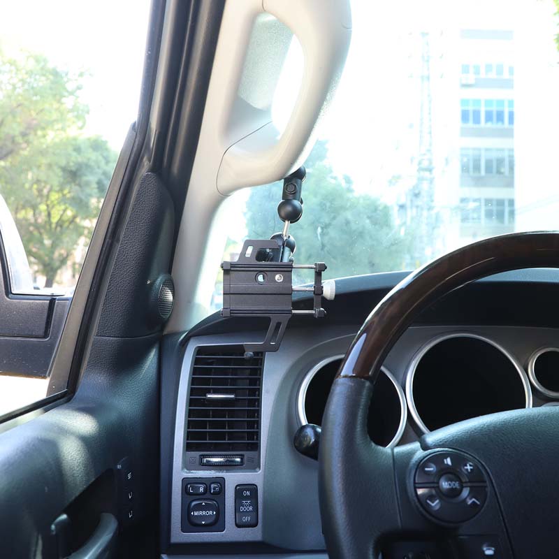 For Toyota Tundra 2007-2013 Aluminium Alloy Car A-pillar Mobile Phone Bracket Multi-Functional Navigation Bracket Accessories