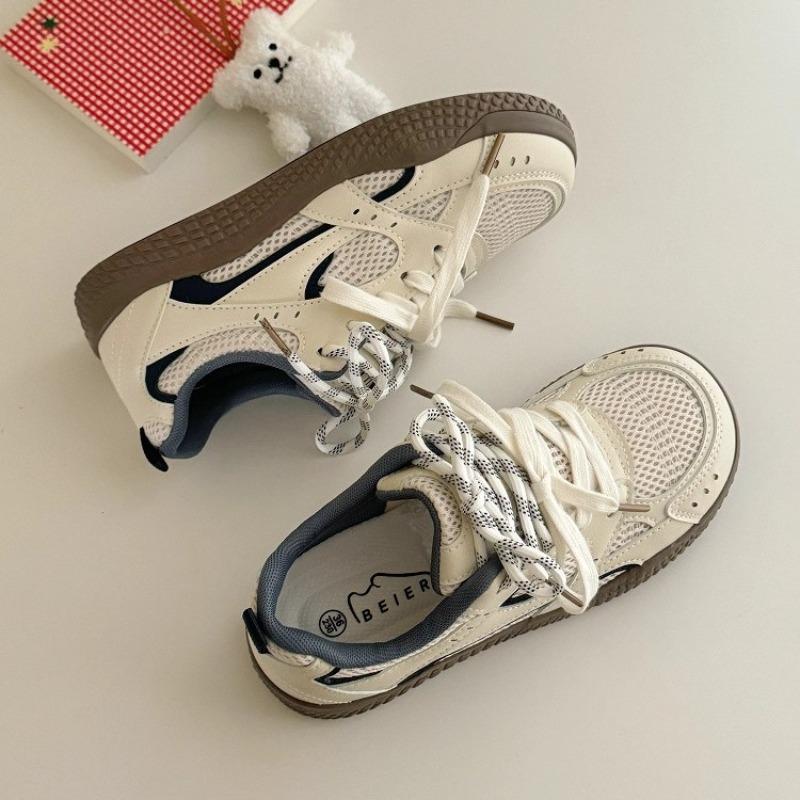 Mesh atmungsaktiv dicksohlige weiße Schuhe Damen Sommer neue Board-Schuhe Nische originelles Design vielseitig